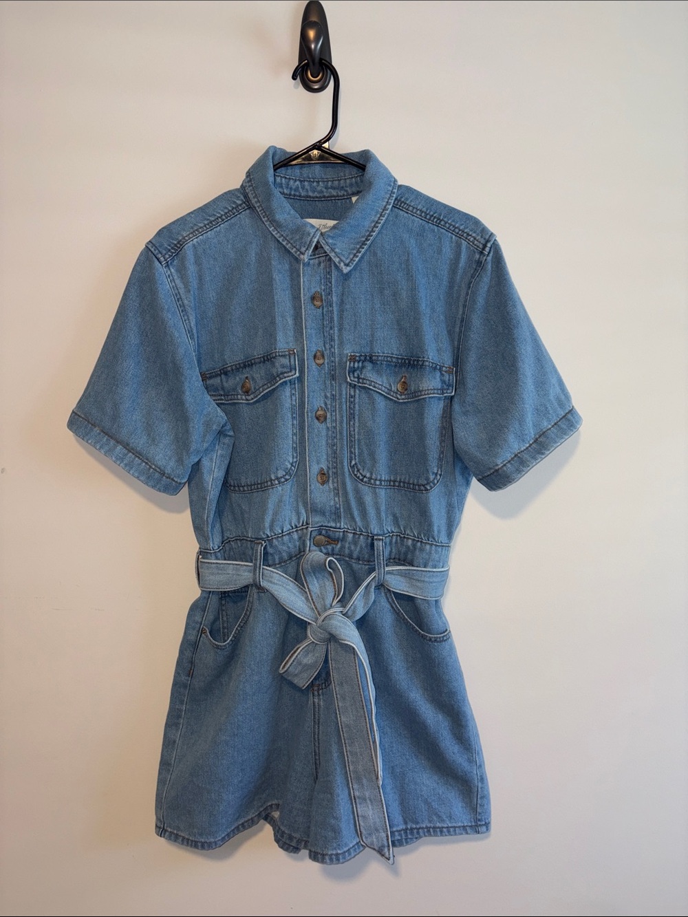 Universal Thread Light Blue Denim Short-Sleeve Romper with Tie Waist